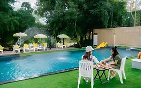 Natural Park Resort De Wang Thong